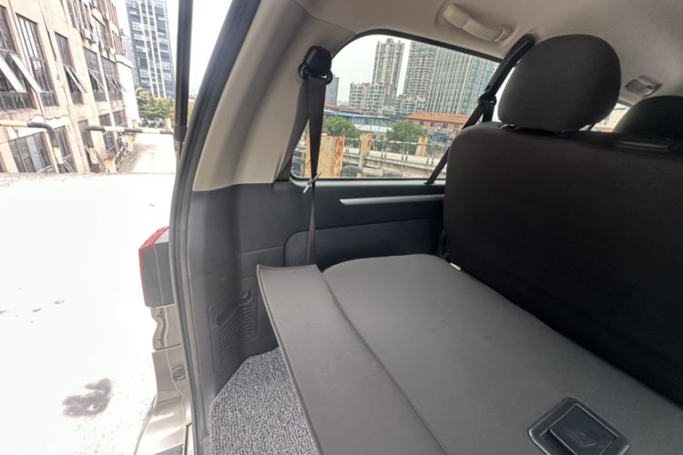 Used FORTHING Lingzhi 2020 M5L 1.6L Comfort Edition 9 Seats Interior 12