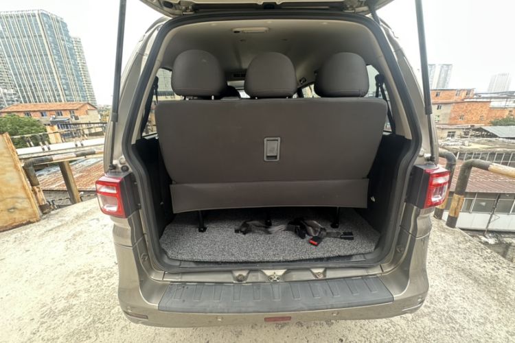 Used FORTHING Lingzhi 2020 M5L 1.6L Comfort Edition 9 Seats Interior 2