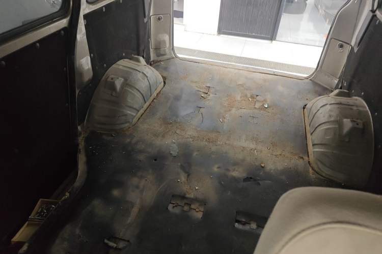Used FORTHING Lingzhi 2020 M5 1.6L Practical Model Left Rear Seat
