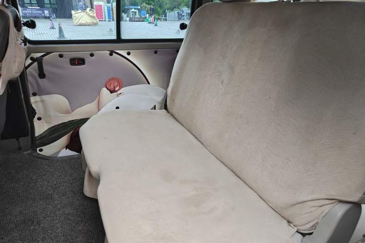 Used FORTHING Lingzhi 2020 M5 1.6L Practical Model Left Rear Seat