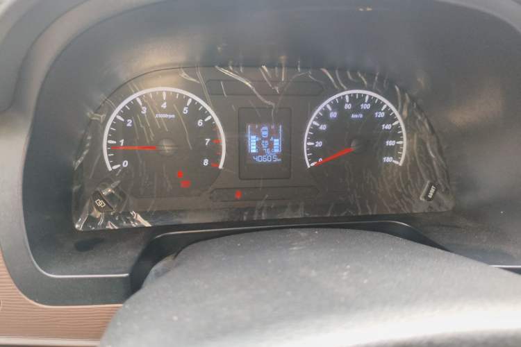 Used FORTHING Lingzhi 2020 M5L 1.6L Utility Model Odometer Close Up