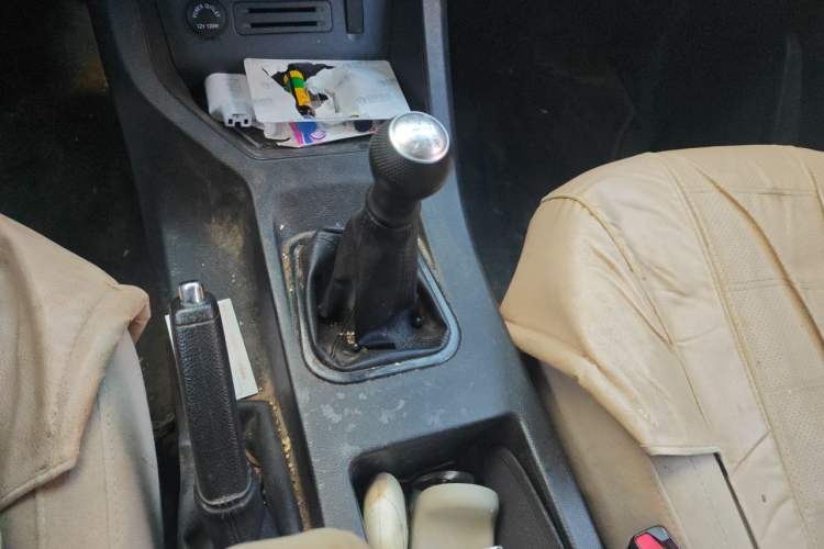 Used FORTHING Lingzhi 2020 M5L 1.6L Utility Model Gear Lever