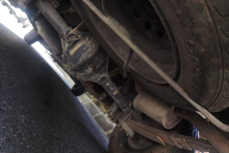 Used FORTHING Lingzhi 2020 M5 1.6L Practical Model Chassis Rear