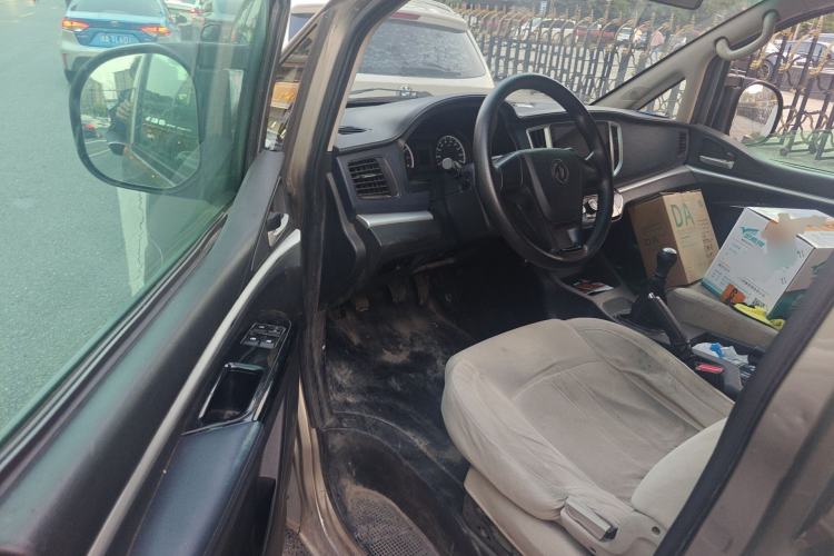 Used FORTHING Lingzhi 2020 M5L 1.6L Utility Model Driver Seat