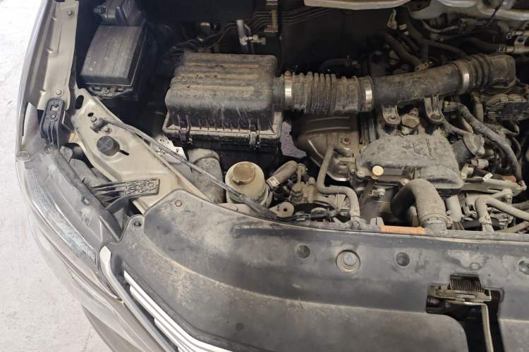 Used FORTHING Lingzhi 2020 M5L 1.6L Utility Model Engine Bay Right