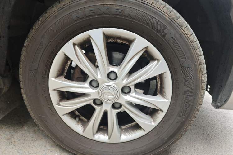 Used FORTHING Lingzhi 2020 M5L 1.6L Luxury 7-Seater Exterior 7