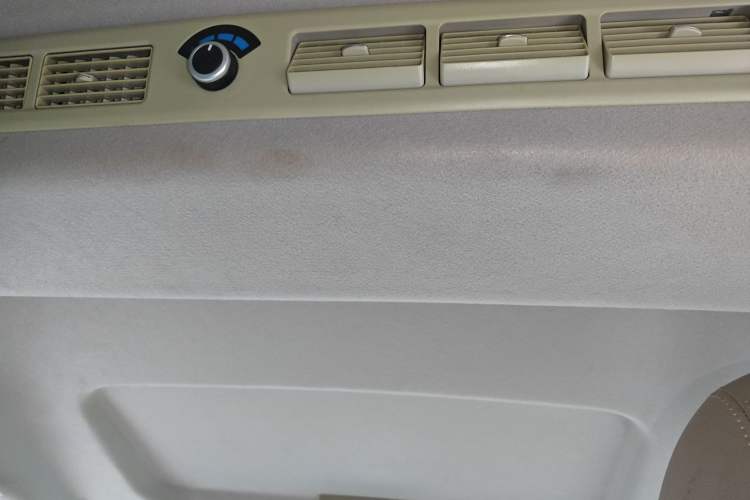 Used FORTHING Lingzhi 2020 M5L 1.6L Comfort Edition 7-Seater Headliner