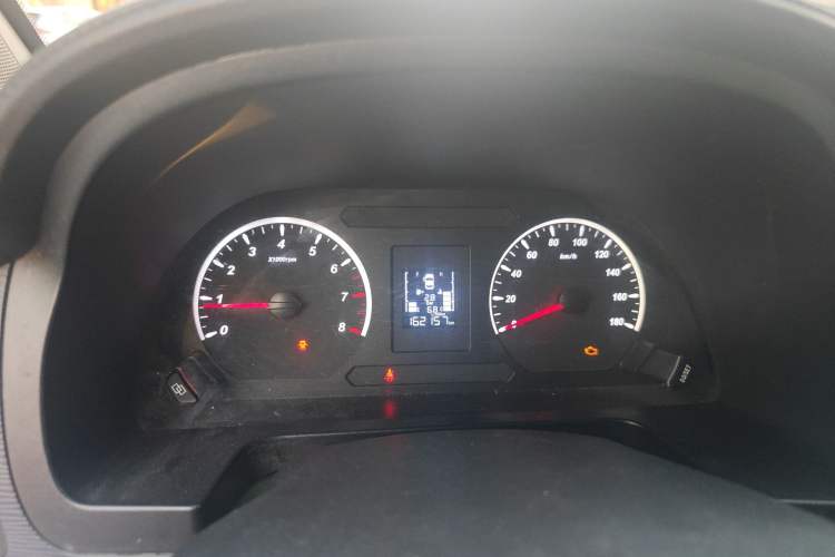 Used FORTHING Lingzhi 2020 M5L 1.6L Utility Model Instrument Cluster