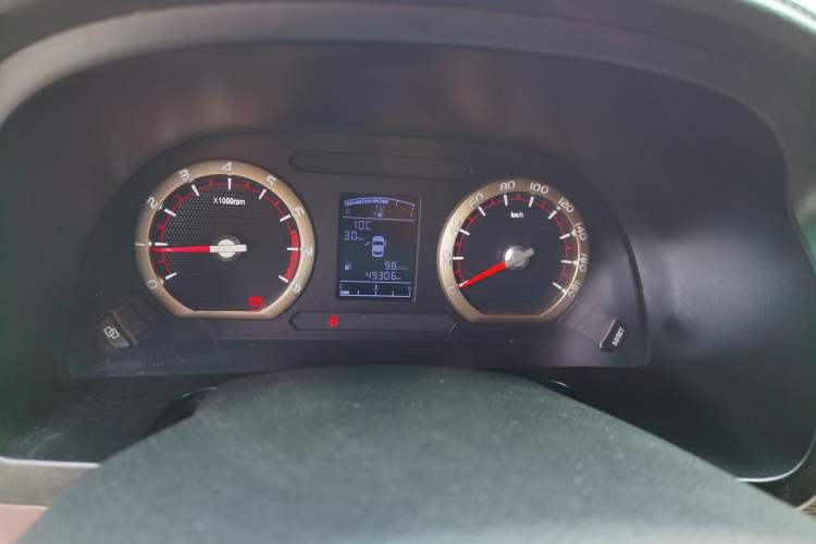 Used FORTHING Lingzhi 2020 M5L 2.0L Luxury 7-Seater Instrument Cluster