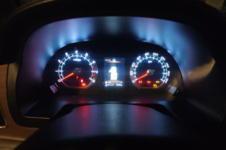 Used FORTHING Lingzhi 2020 M5L 1.6L Luxury 7-Seater Instrument Cluster