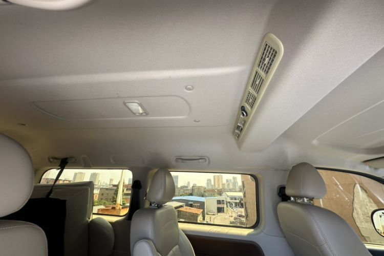 Used FORTHING Lingzhi 2020 M5L 1.6L Luxury 7-Seater Interior 11