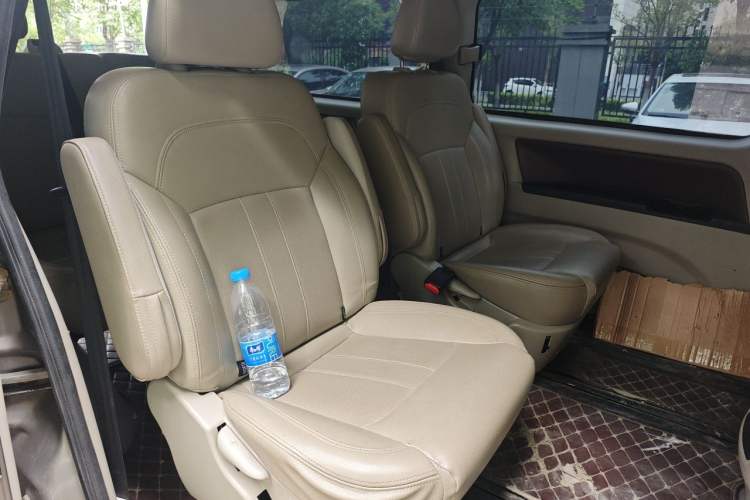 Used FORTHING Lingzhi 2020 M5L 1.6L Luxury 7-Seater Interior 4