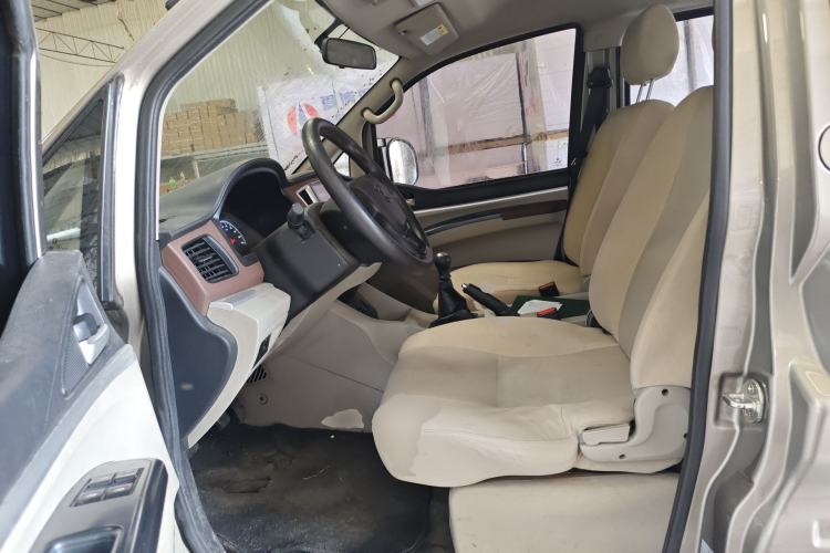 Used FORTHING Lingzhi 2020 M5L 1.6L Utility Model Left Front Seat