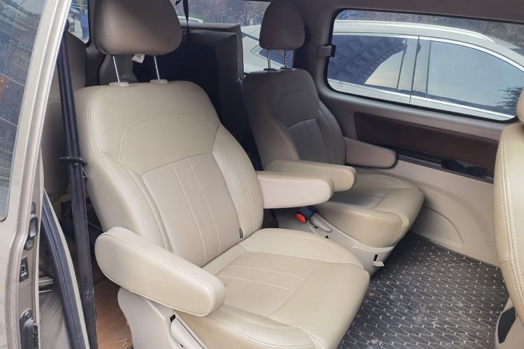 Used FORTHING Lingzhi 2020 M5L 2.0L Luxury 7-Seater Left Rear Seat
