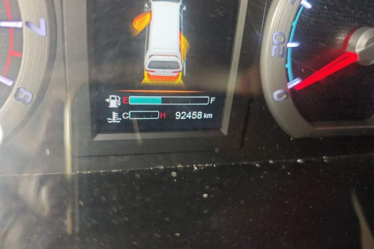 Used FORTHING Lingzhi 2020 M5L 1.6L Luxury 7-Seater Odometer Close Up