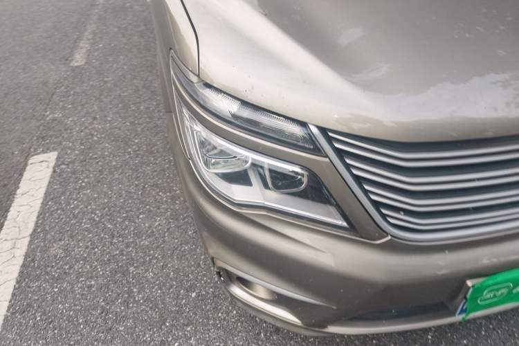 Used FORTHING Lingzhi 2020 M5 1.6L Practical Model Right Front Headlight
