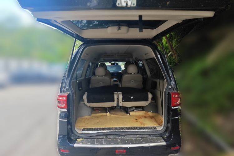 Used FORTHING Lingzhi 2020 M5L 1.6L Luxury 7-Seater Trunk