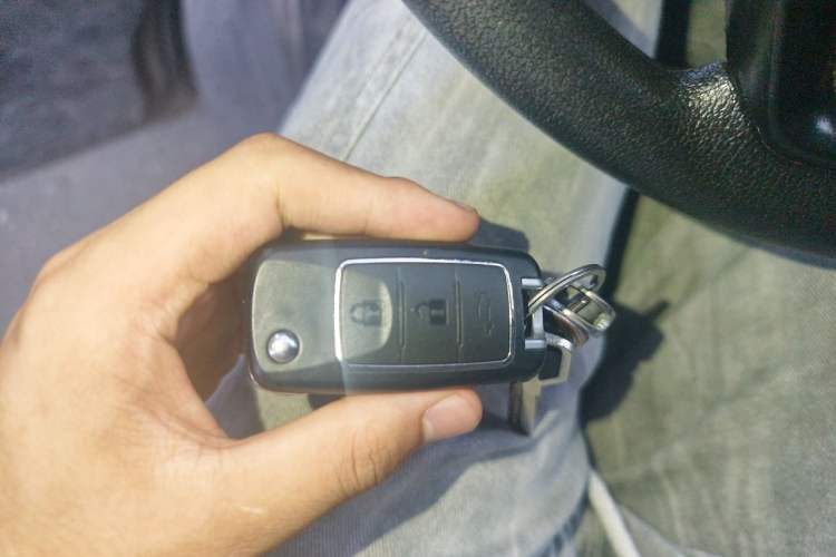 Used FORTHING Lingzhi 2020 M5 1.6L Practical Model Vehicle Key