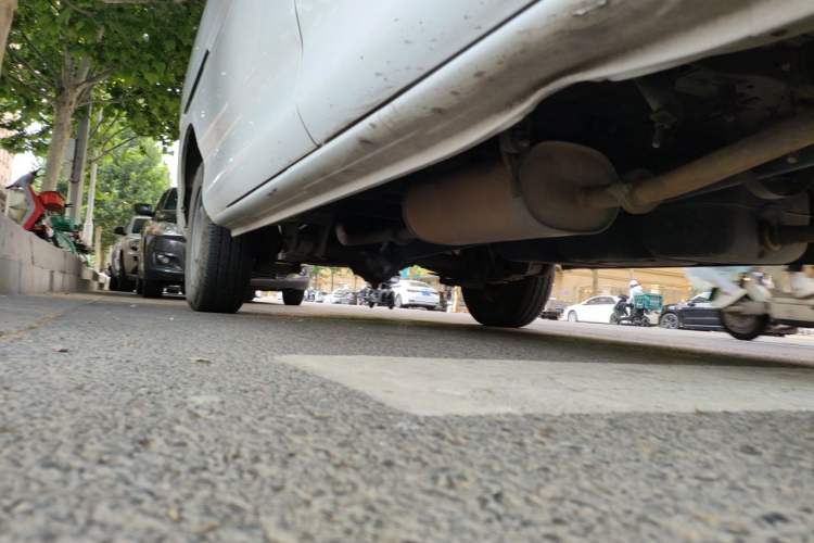 Used FORTHING Lingzhi  Chassis Front Right
