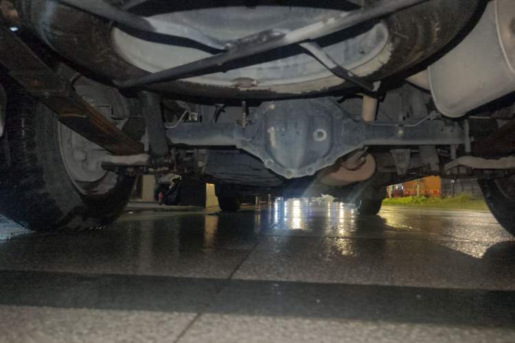 Used FORTHING Lingzhi 2020 M5 1.6L Practical Model Chassis Rear