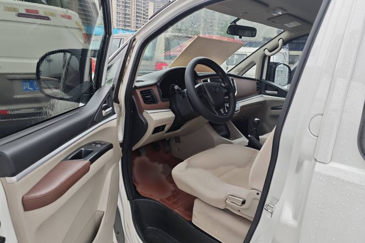 Used FORTHING Lingzhi 2020 M5L 1.6L Utility Model Interior 5