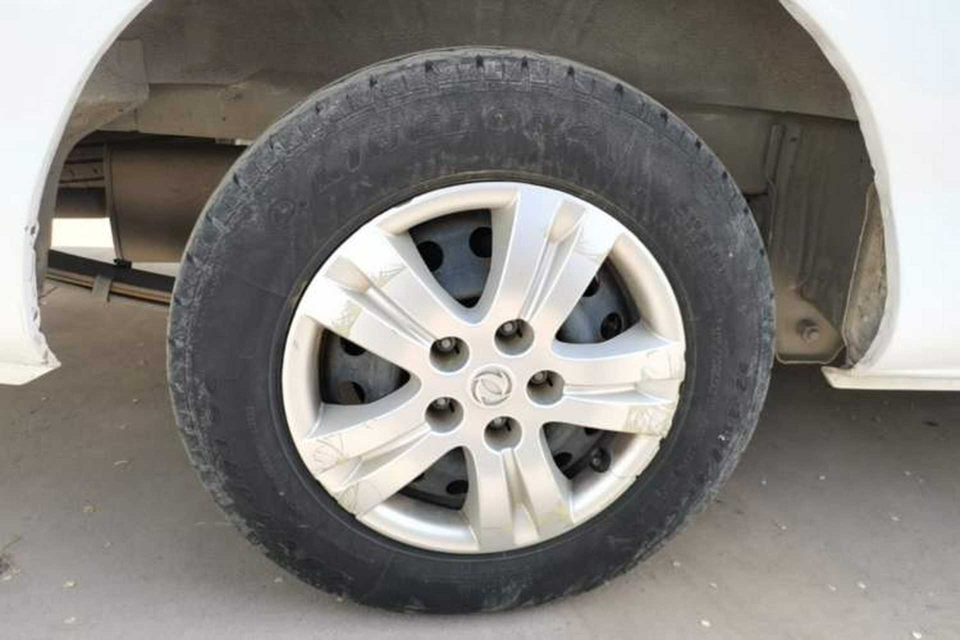 Used FORTHING Lingzhi 2020 M5L 1.6L Utility Model Right Rear Wheel Hub