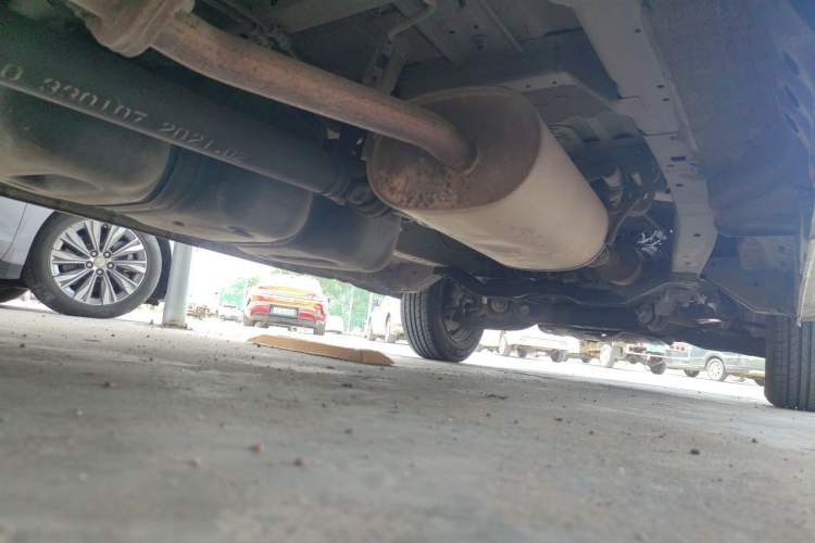 Used FORTHING Lingzhi 2020 M5L 1.6L Utility Model Chassis Rear Right