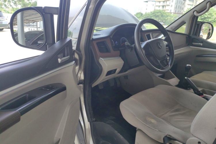 Used FORTHING Lingzhi 2020 M5L 1.6L Utility Model Driver Seat