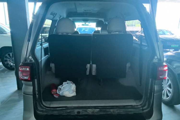 Used FORTHING Lingzhi 2020 M5L 1.6L Luxury 7-Seater Trunk