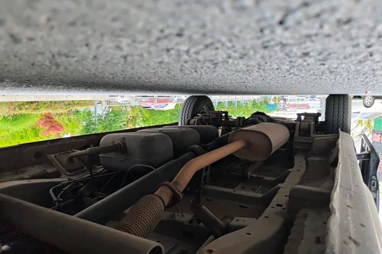 Used FORTHING Lingzhi 2021 M5L 2.0L Utility Model Chassis Front Right