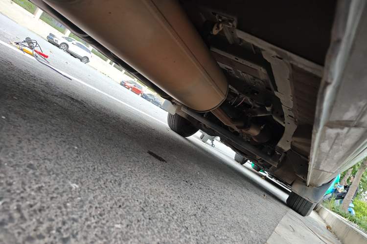 Used FORTHING Lingzhi 2021 M5L 2.0L Utility Model Chassis Rear Right