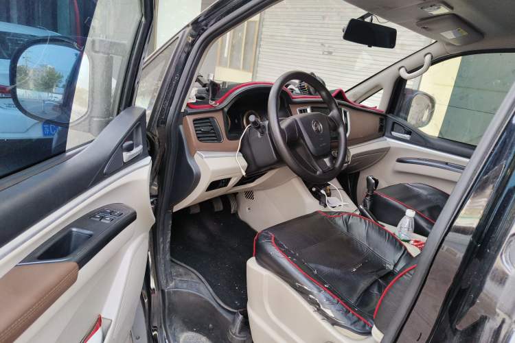 Used FORTHING Lingzhi 2021 M5L 2.0L Utility Model Driver Seat