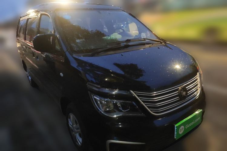 Used FORTHING Lingzhi 2021 M5L 2.0L Utility Model Front Right 45 Deg