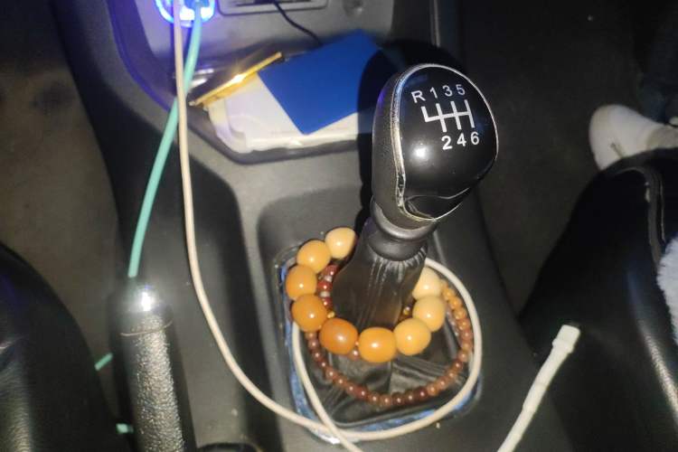 Used FORTHING Lingzhi 2021 M5L 2.0L Utility Model Gear Lever