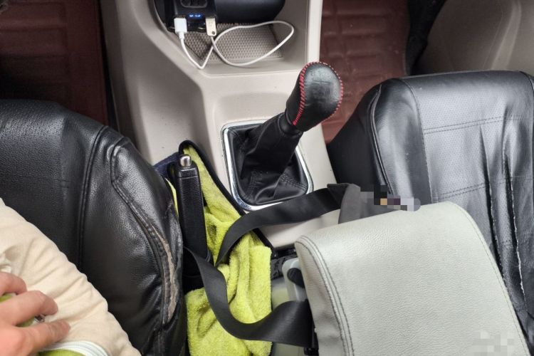 Used FORTHING Lingzhi 2021 M5L 2.0L Utility Model Gear Lever