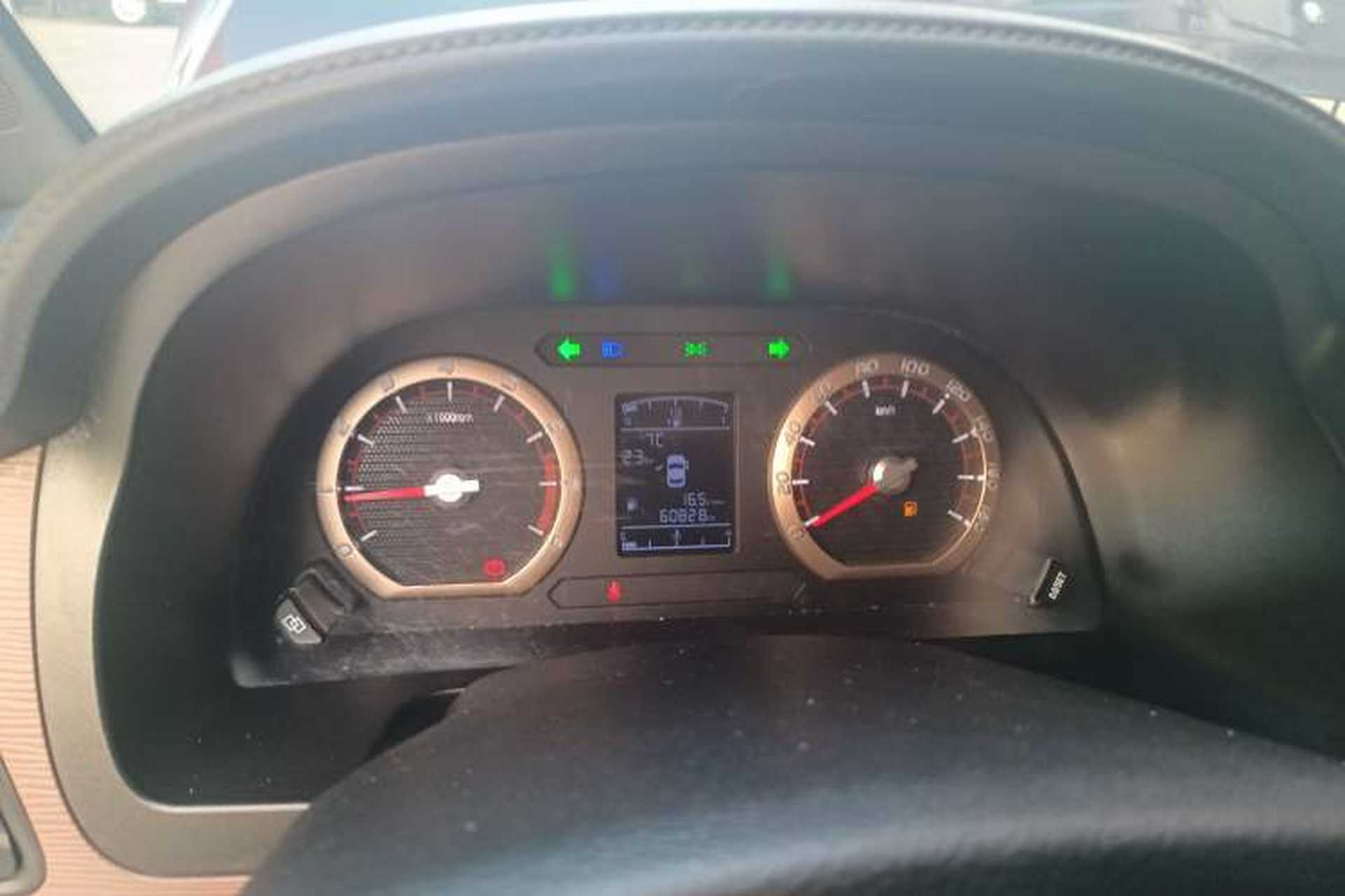 Used FORTHING Lingzhi 2021 M5L 2.0L Utility Model Instrument Cluster