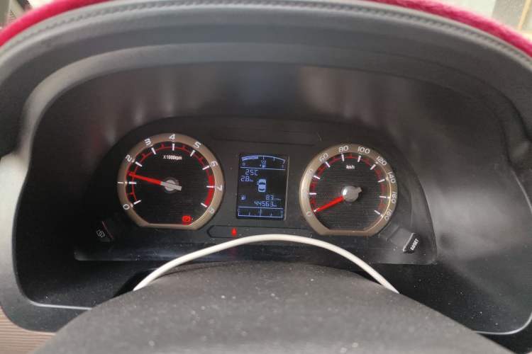 Used FORTHING Lingzhi 2021 M5L 2.0L Utility Model Instrument Cluster