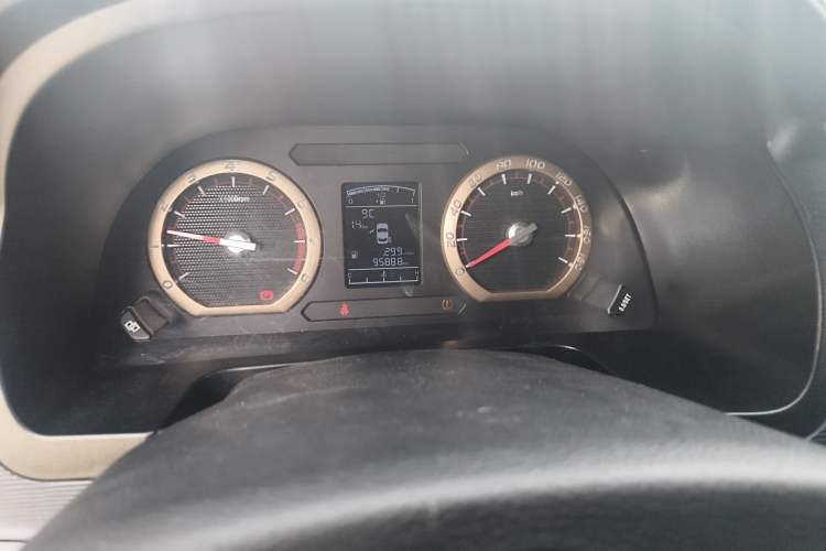 Used FORTHING Lingzhi 2021 M5L 2.0L Utility Model Instrument Cluster
