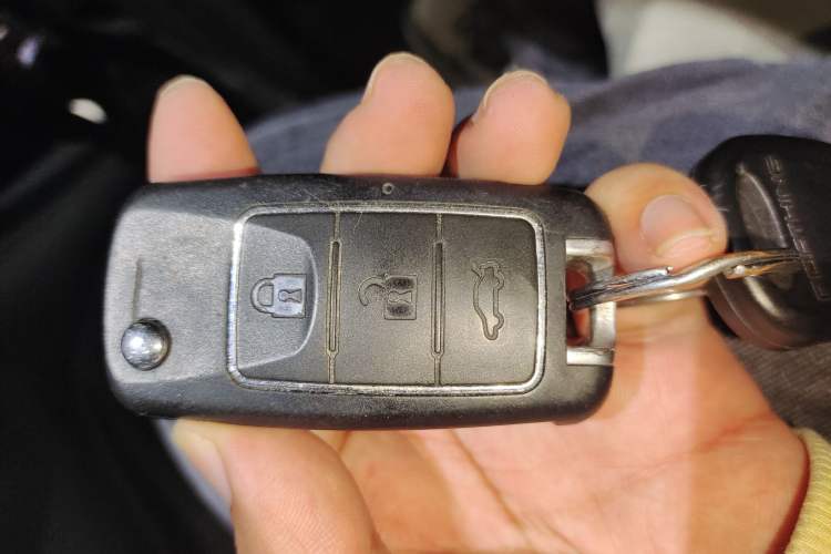 Used FORTHING Lingzhi 2021 M5L 2.0L Utility Model Interior 1