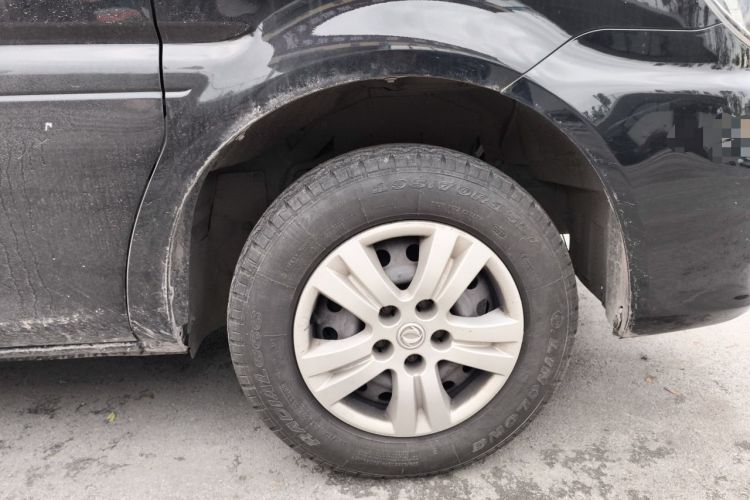 Used FORTHING Lingzhi 2021 M5L 2.0L Utility Model Right Front Wheel Hub