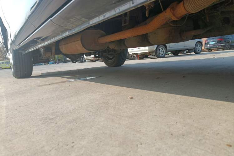 Used FORTHING Lingzhi 2021 M5L 2.0L Utility Model Right Side Sill