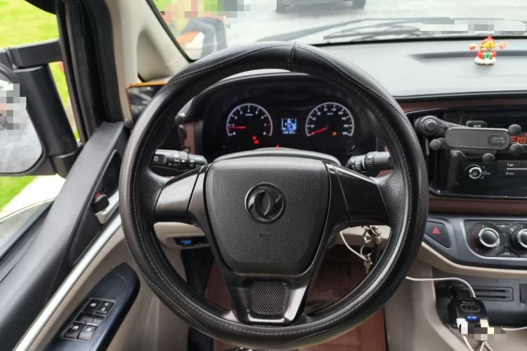 Used FORTHING Lingzhi 2021 M5L 2.0L Utility Model Steering Wheel