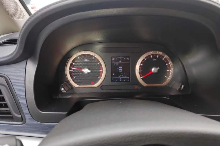 Used FORTHING Lingzhi 2021 M5L 2.0L Utility Model Instrument Cluster