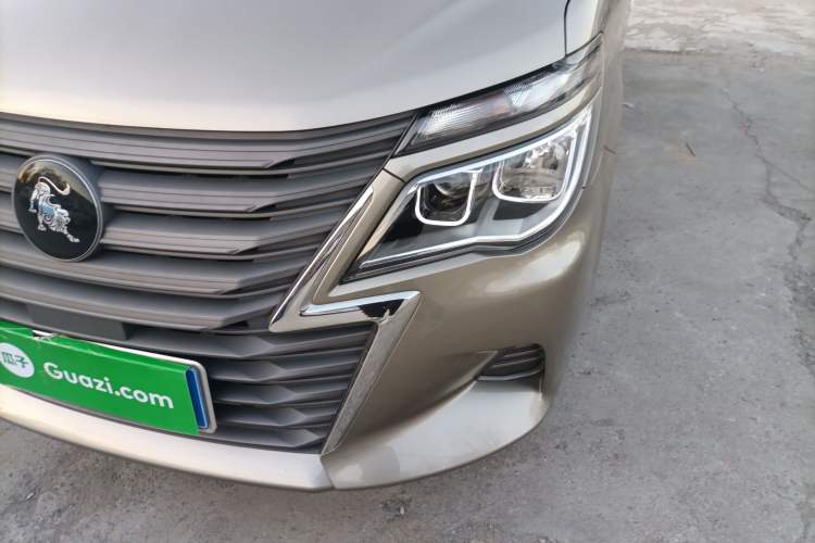 Used FORTHING Lingzhi 2021 M5L 2.0L Utility Model Left Front Headlight