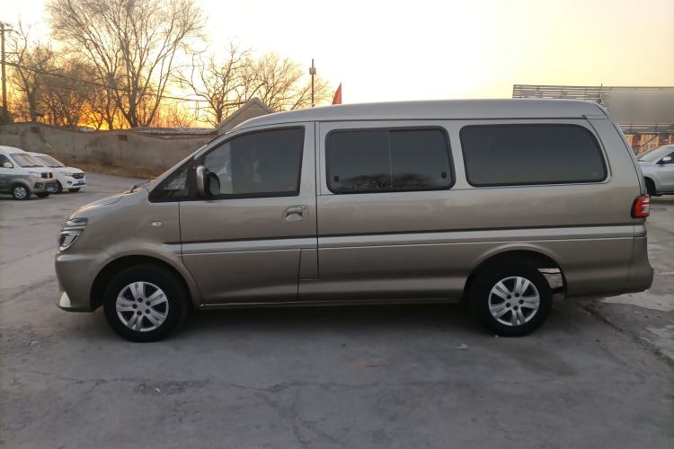 Used FORTHING Lingzhi 2021 M5L 2.0L Utility Model Left Side