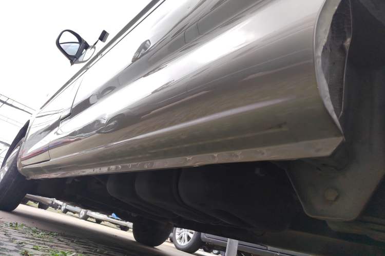 Used FORTHING Lingzhi 2021 M5L 2.0L Utility Model Left Side Sill