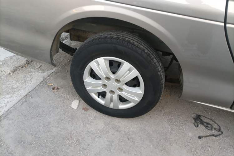 Used FORTHING Lingzhi 2021 M5L 2.0L Utility Model Right Rear Wheel Hub
