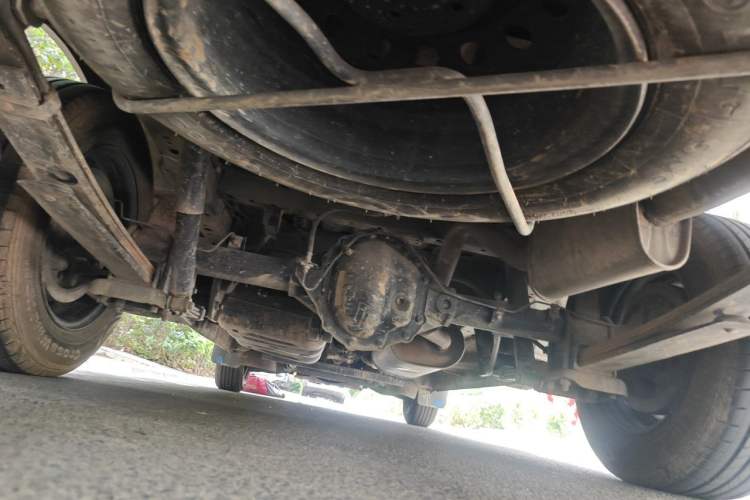 Used FORTHING Lingzhi 2021 M5L 2.0L Utility Model Chassis Rear