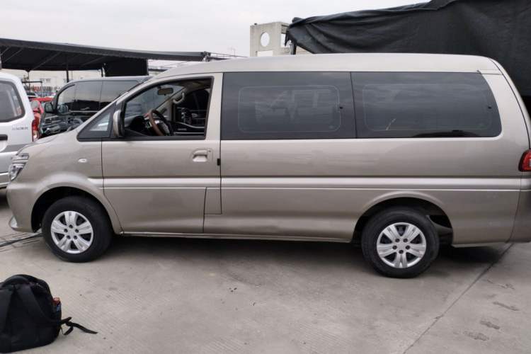 Used FORTHING Lingzhi 2021 M5L 2.0L Utility Model Exterior 3