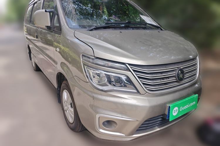 Used FORTHING Lingzhi 2021 M5L 2.0L Utility Model Front Right 45 Deg